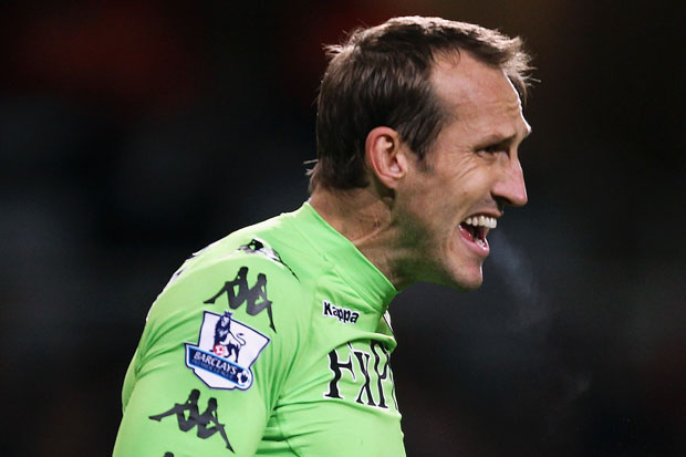 Schwarzer extends stay at Craven Cottage