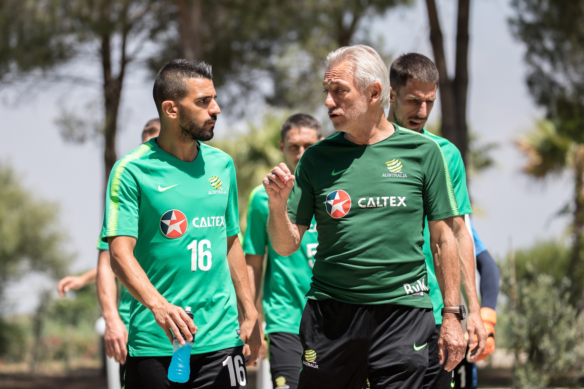Bert van Marwijk speaks to Aziz Behich Bert van Marwijk speaks to Aziz Behich