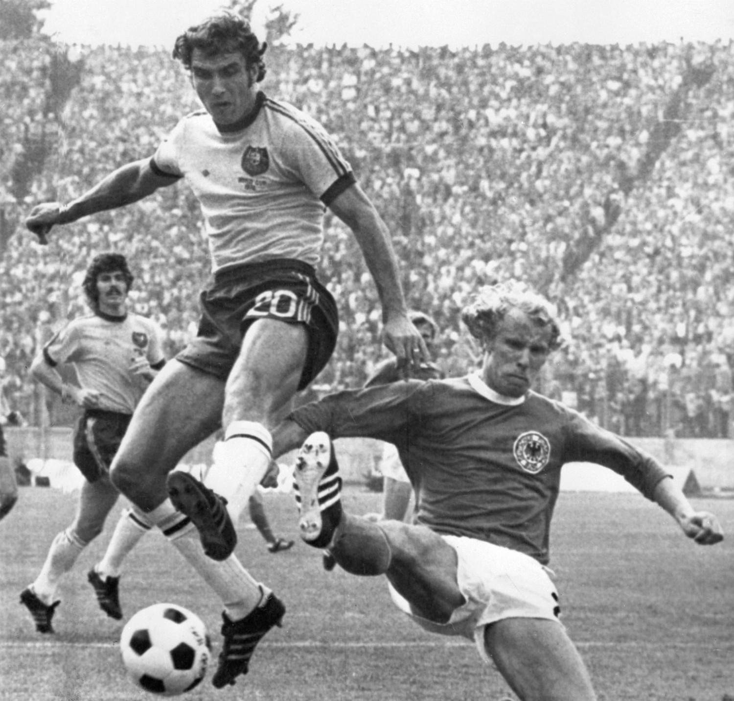 Branko Buljevic and Berti Vogts Branko Buljevic and Berti Vogts