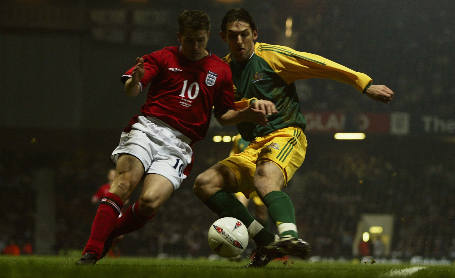 Tony Popovic and Michael Owen Tony Popovic and Michael Owen