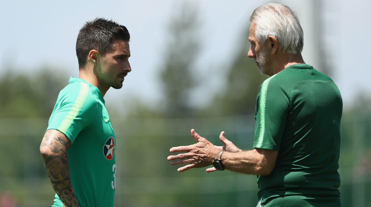 Jamie Maclaren and Bert van Marwijk Jamie Maclaren and Bert van Marwijk