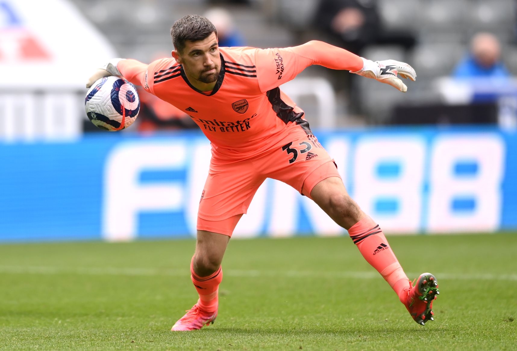 Mat Ryan Mat Ryan