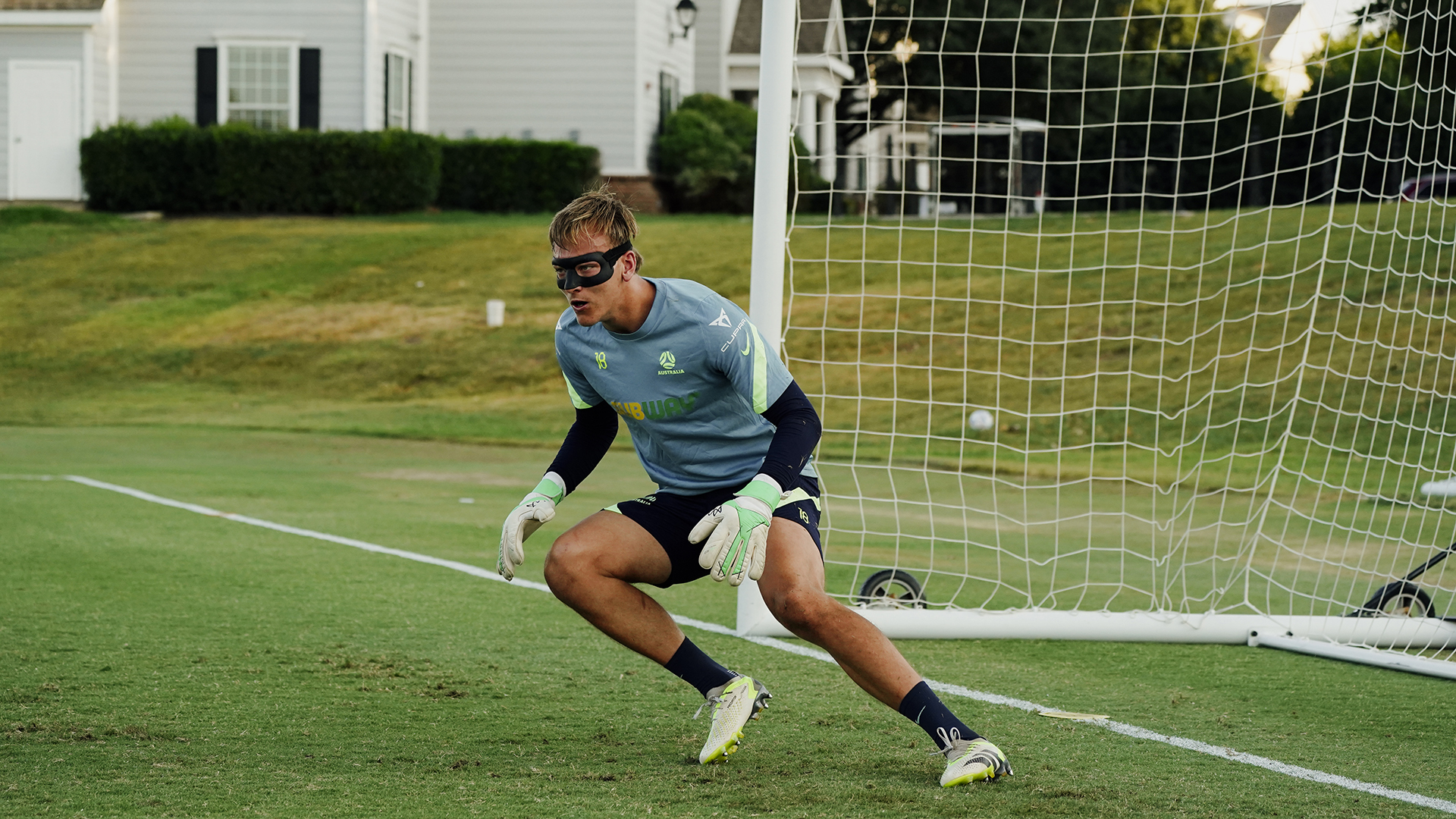 Ashley Maynard-Brewer in Socceroos training during September 2023