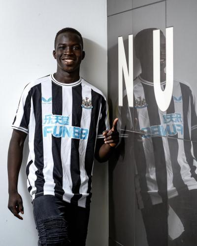 Garang Kuol - Newcastle United Garang Kuol