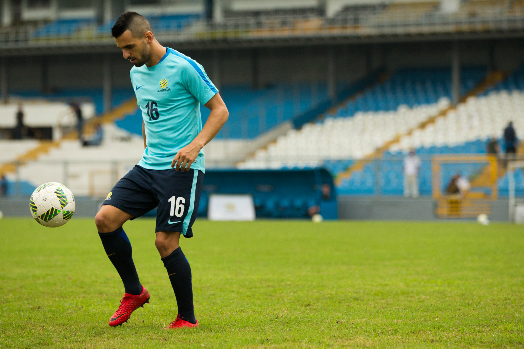 Aziz Behich does some juggling at the Caltex Socceroos first training session in Honduras.