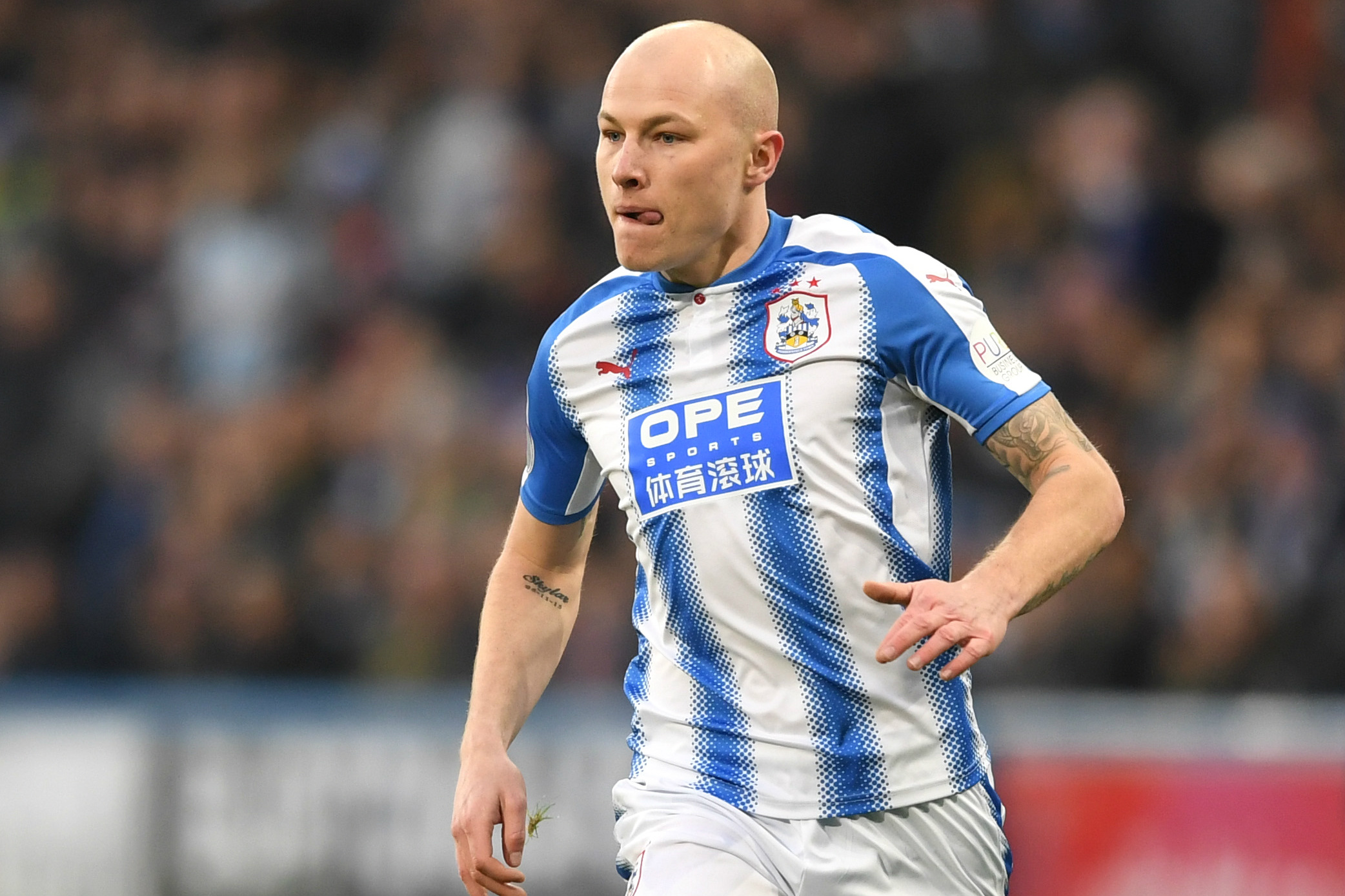 Aaron Mooy on the ball against West Ham.