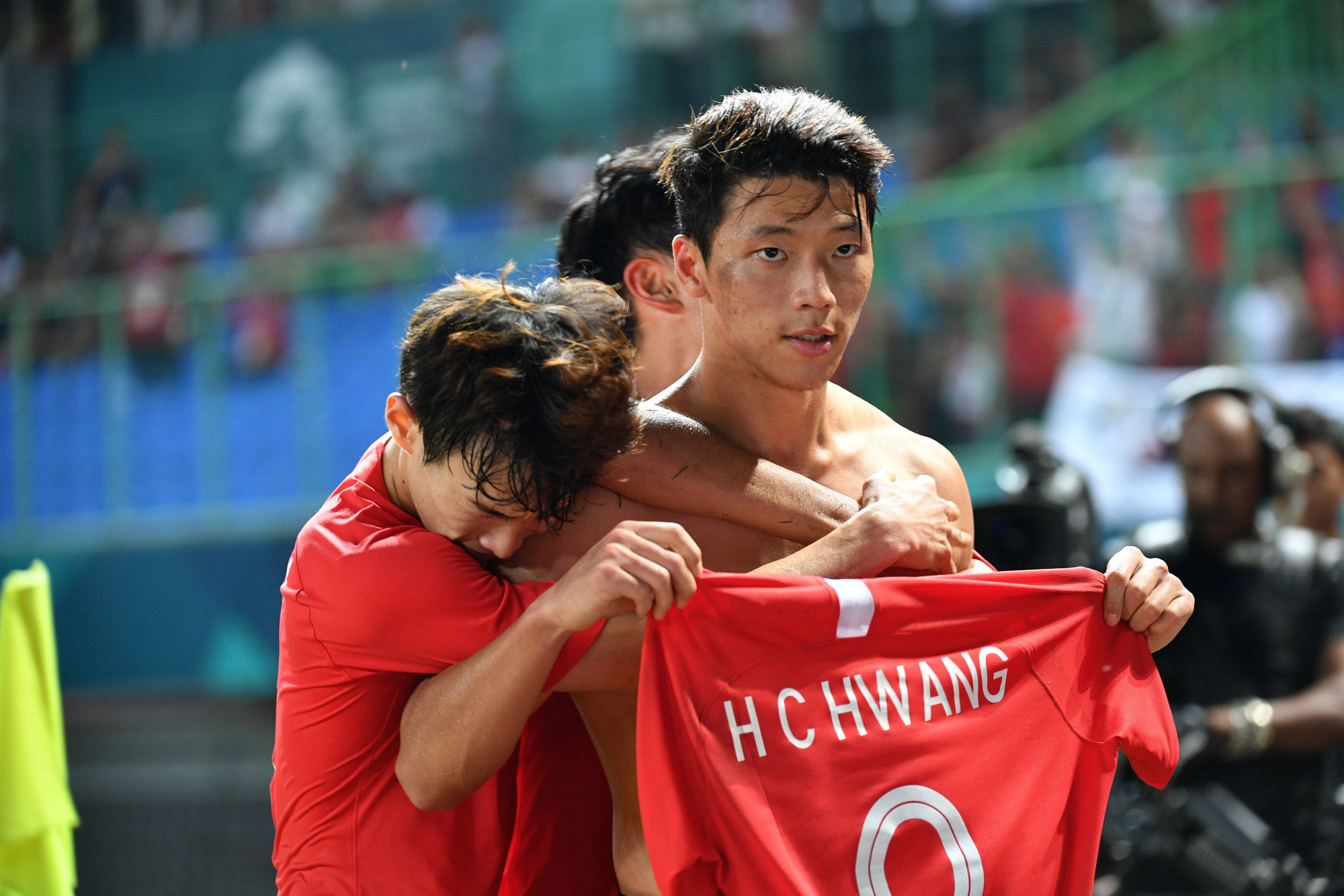 Hwang celebrates at the Asian Games