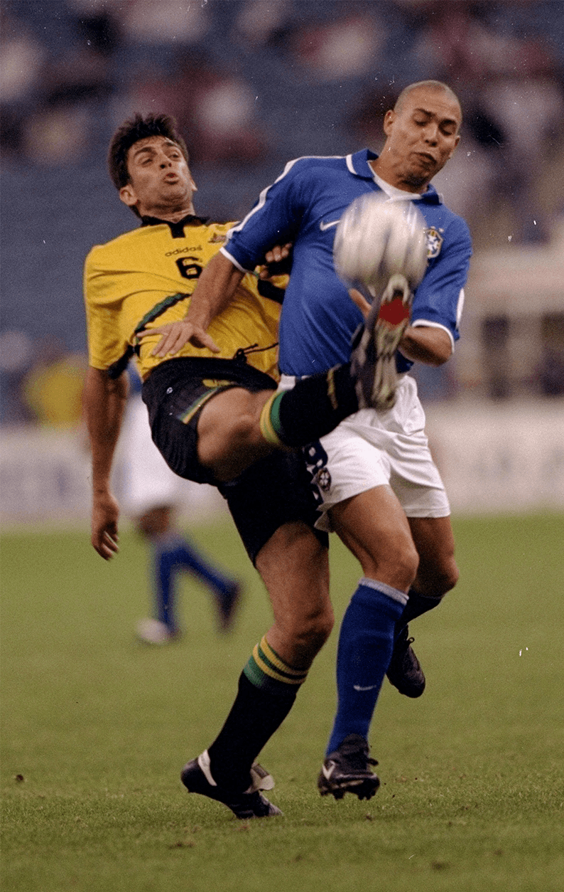 Ned Zelic vs Ronaldo 1997 Confederations Cup