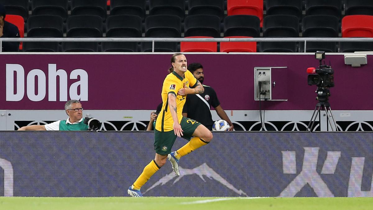 Jackson Irvine scores for the Socceroos v UAE in 2022 FIFA World Cup Playoff