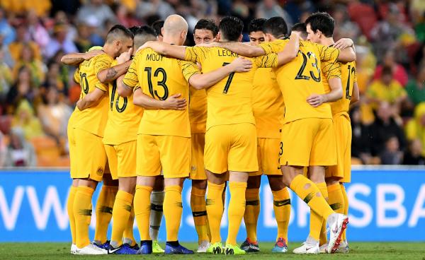 Socceroos huddle