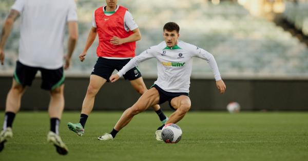 Ajdin Hrustic in training for the Socceroos