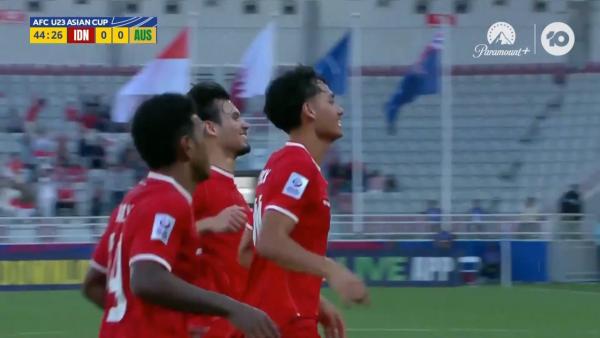 GOAL: Indonesia open the scoring | Subway Olyroos v Indonesia