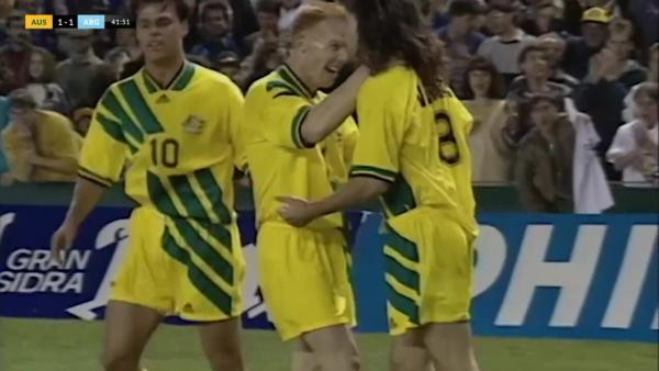 Brothers Tony and Aurelio Vidmar combine for Socceroos equaliser v Argentina in FIFA World Cup 1994 play-off