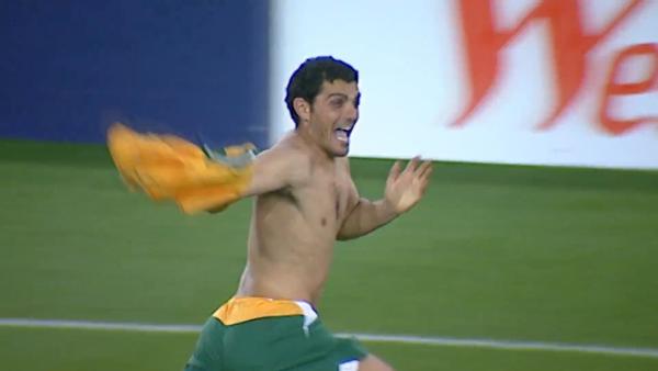 John Aloisi sends Socceroos to FIFA World Cup 2006 with final penalty