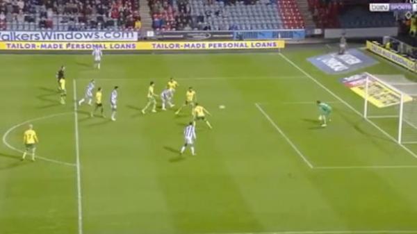 Mooy scores for rampant Huddersfield