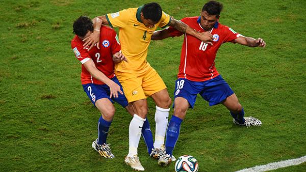 Tim Cahill attracted close attention from the Chilean defence.