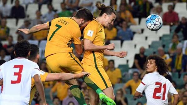 Jackson Irvine heads the Socceroos in front again UAE.