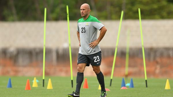 Mark Bresciano has been passed fit by coaching staff for the Socceroos World Cup opener.